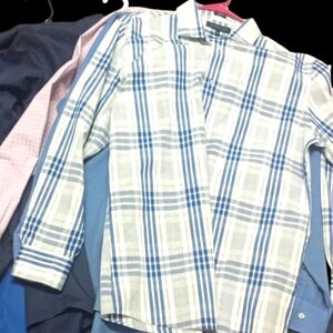 Lot of 5 dress shirts van huesen Tommy Hilfiger apt 9 cats Eye Dockers